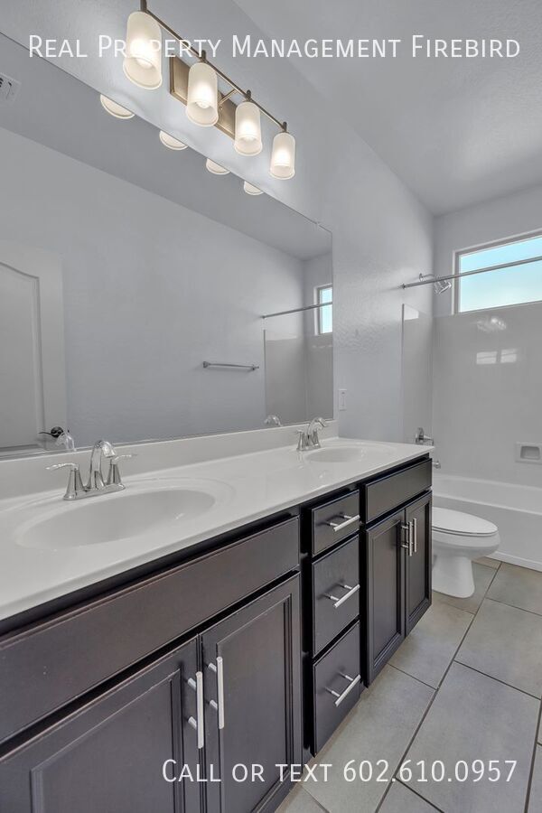 Building Photo - 30817 N 25th Dr