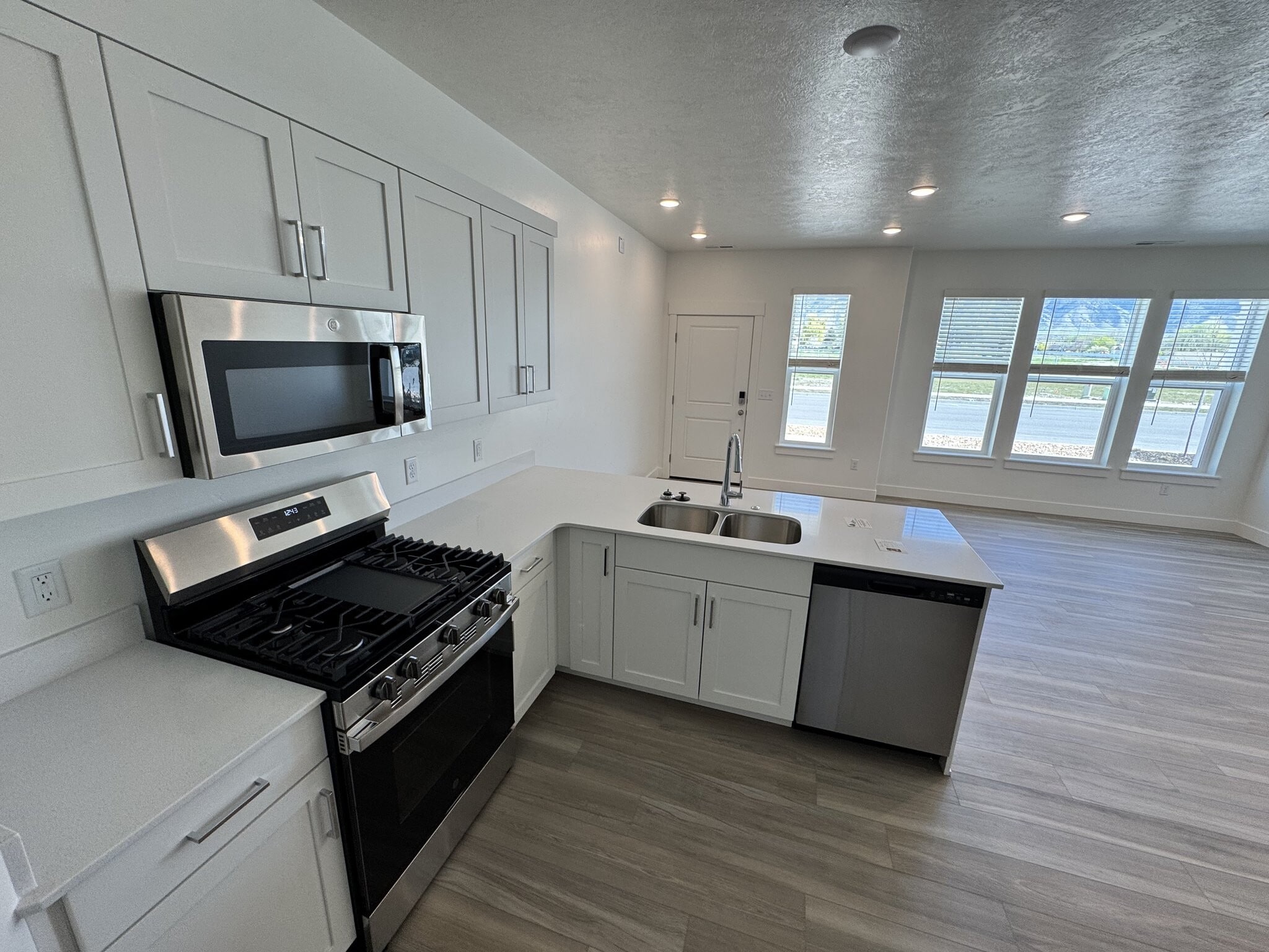 Building Photo - 532 S 1215 W