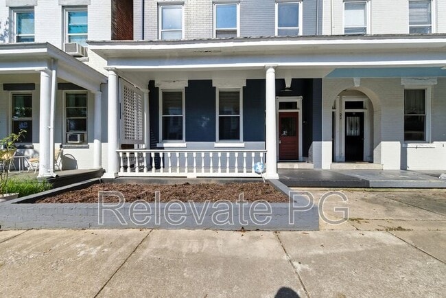 Building Photo - 24 S Davis Ave