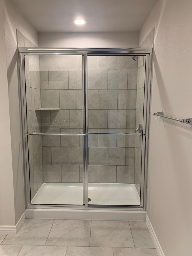 Building Photo - 7905 Schades Way