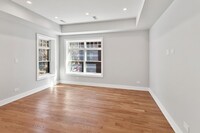 Building Photo - 2 bedroom in Chicago IL 60640