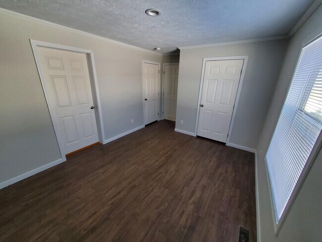 Building Photo - 24 Bluebird Hill Dr