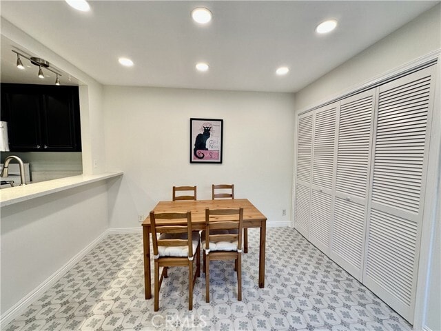 Building Photo - 19 Dartmouth