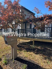 Building Photo - Large 5 Bed in Mantua with bonus room! Eli...