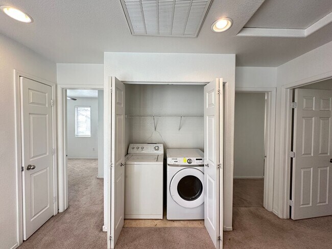 Building Photo - Lone Mountain Terraces