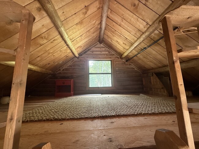 Building Photo - 6370 N Steen Rd