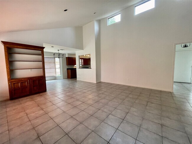Building Photo - 21327 Park Tree Ln