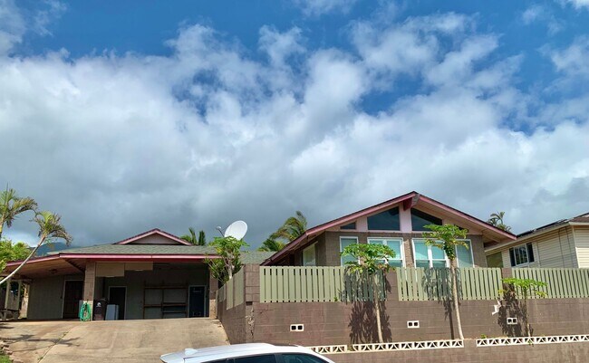 Building Photo - 938 Makiki St