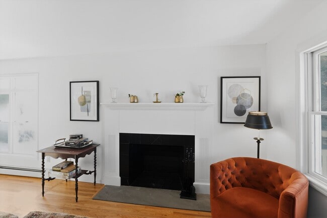 Building Photo - 12 Taghkanic Churchtown Rd