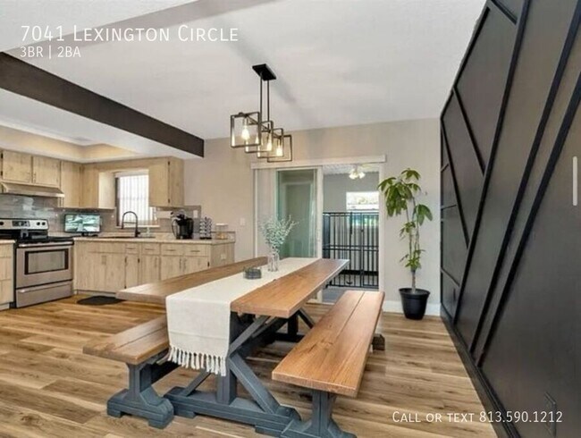 Building Photo - 7041 Lexington Cir