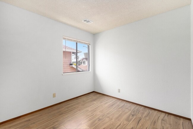 Building Photo - 1304 Pyne Ln