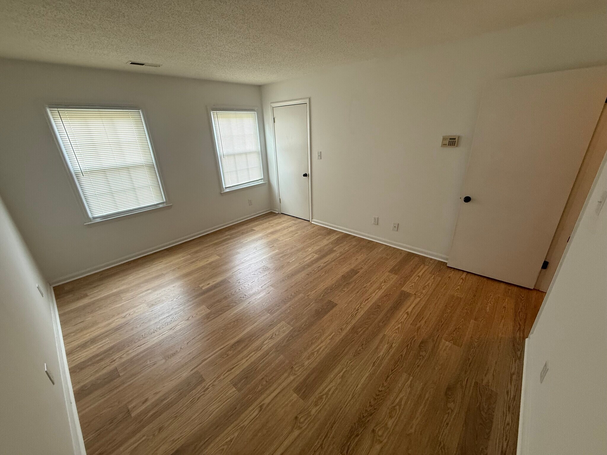 Bedroom 1 - 4640 Old Lantern Way