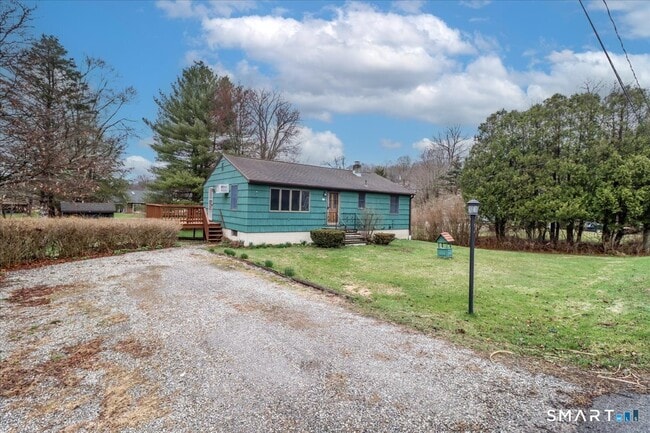 Building Photo - 10 Bonnybrook Dr