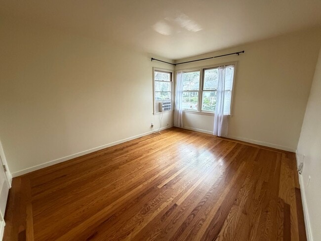 Building Photo - 1044-1048 Marcussen Drive