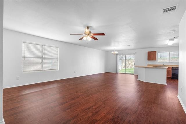 Building Photo - 2117 Laughlin Rd