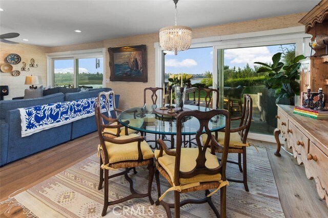 Building Photo - 2165 Vista Entrada Vis