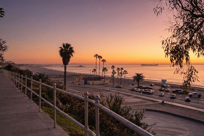 Building Photo - 35-35 Kennebec Ave