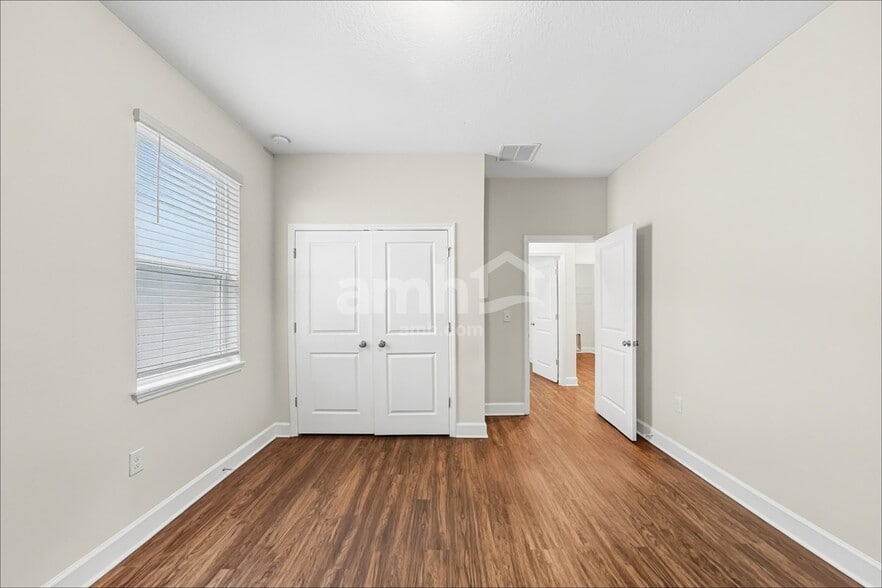 Building Photo - 29542 Cedar Waxwing Dr