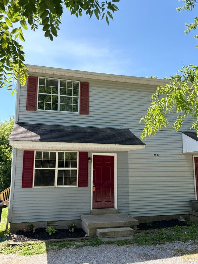 Building Photo - 2701 McIntosh Dr