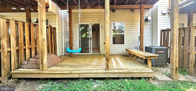 Building Photo - 6623 Patent Parish Ln