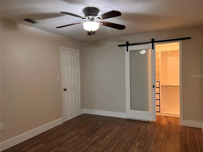 Building Photo - 14715 Bayonne Rd