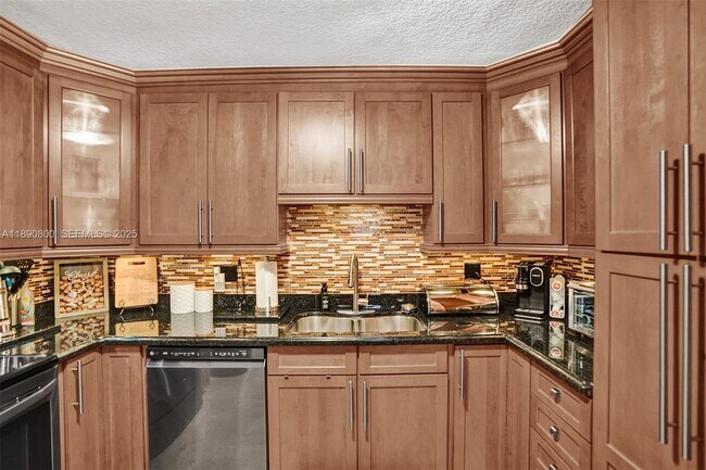 Building Photo - 1811 Jefferson St