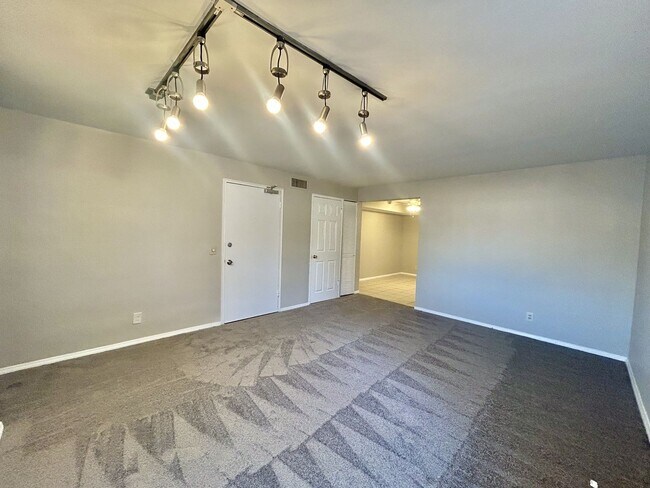 Building Photo - 783 N Fred Shuttlesworth Cir