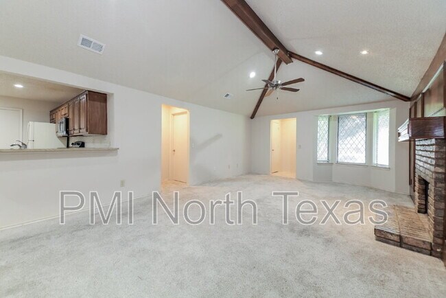 Building Photo - 1410 Nest Pl
