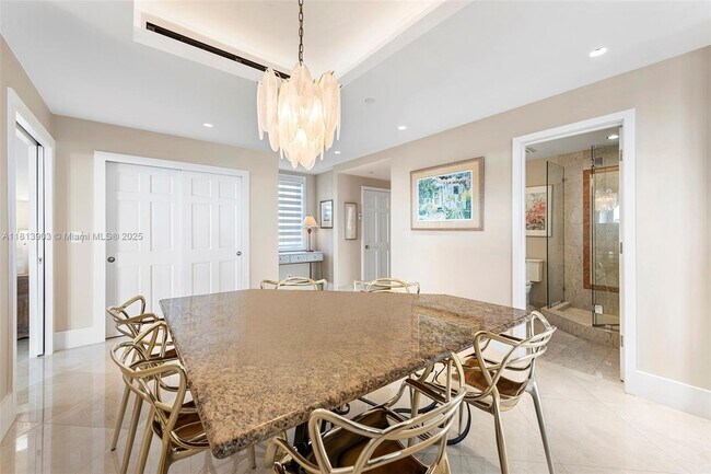 Building Photo - 19253 Fisher Island Dr