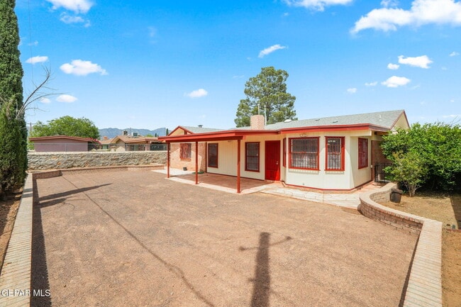 Building Photo - 5640 Van Horn Dr