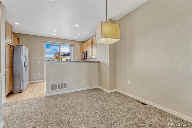 Building Photo - 9558 Pearl Cir