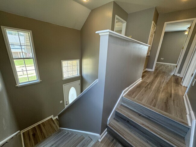 Building Photo - 3BR/2BA Home For Rent