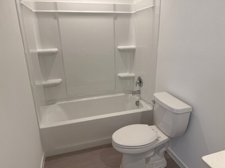 Building Photo - 3209 Tokara St