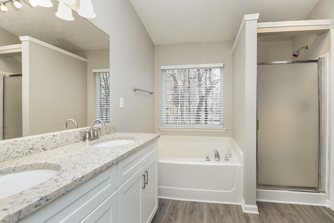 Building Photo - 5412 Somer Mill Rd