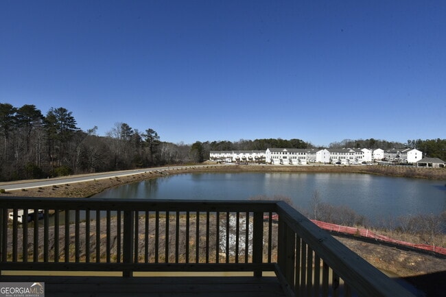 Building Photo - 2839 Rosehall Way