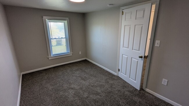 Building Photo - Welcome to this newly renovated, 4-bedroom...