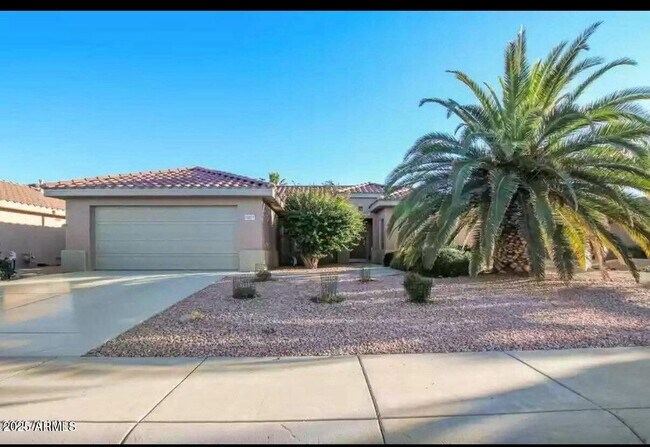 Building Photo - 16511 W Lone Tree Ct