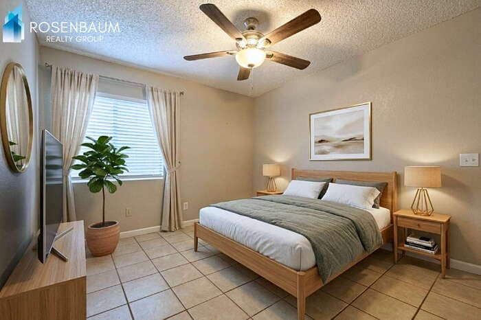 Building Photo - 719 W 1st Ave