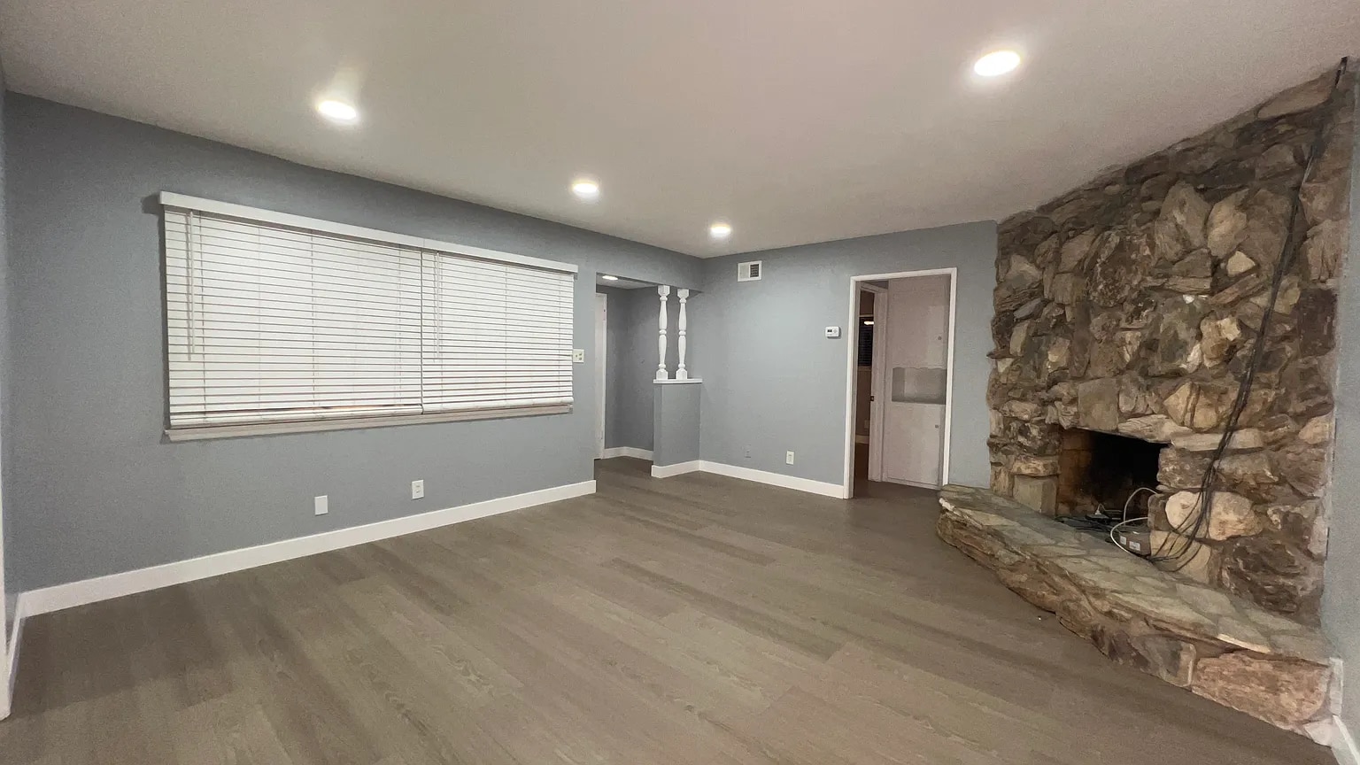 Living Room - 15503 Bloomfield Ave