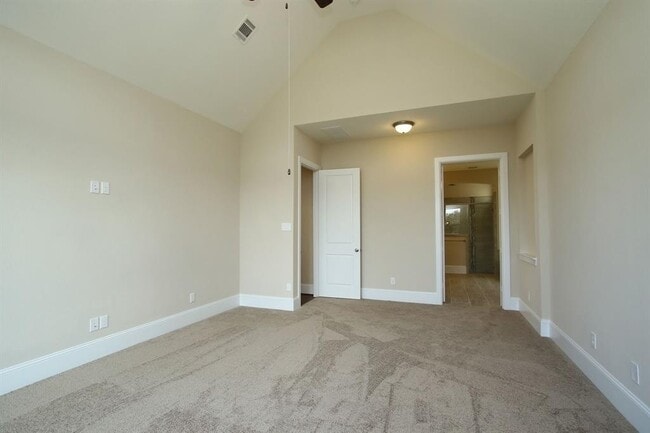 Building Photo - 27018 Cheyenne Crest Ln