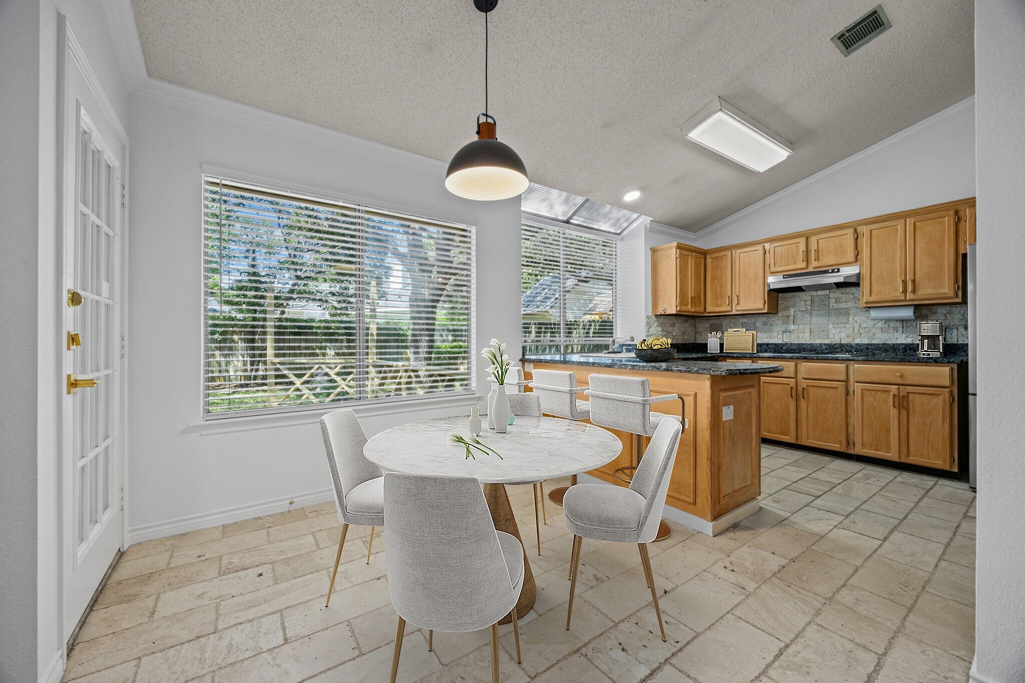 Building Photo - 8417 Cornerwood Dr
