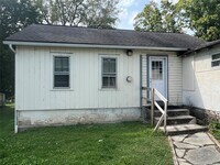 Building Photo - 74 Minnewaska Trail