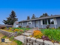 Building Photo - 9518 Wheeler Ave