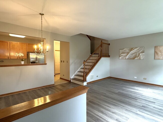 Building Photo - 2460 Georgetown Cir