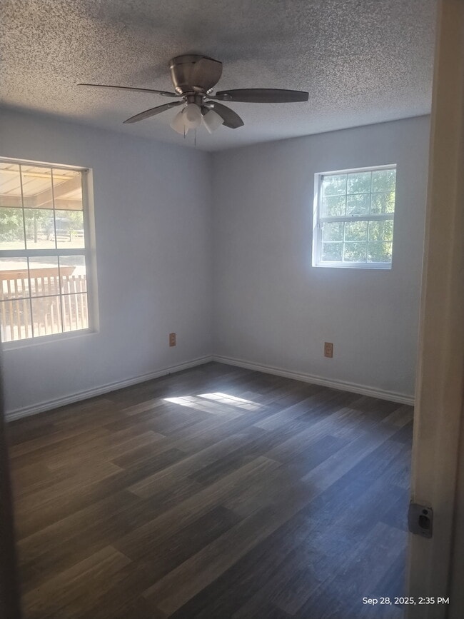 Building Photo - 855 Aldredge Cir