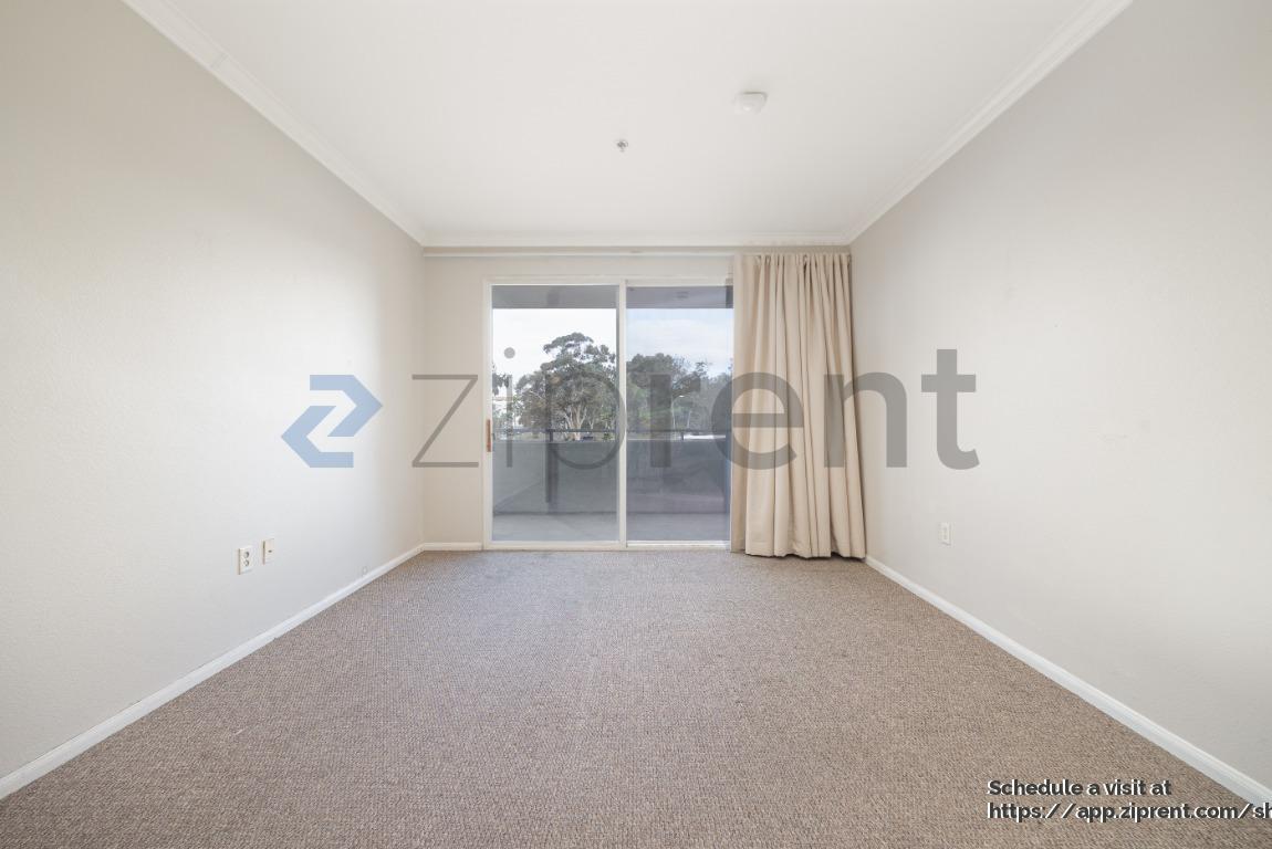 Building Photo - 1643 Sixth Ave