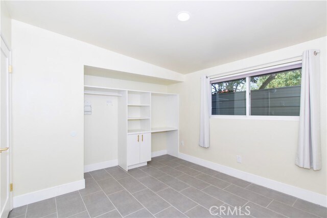 Building Photo - 61495 La Jolla Dr