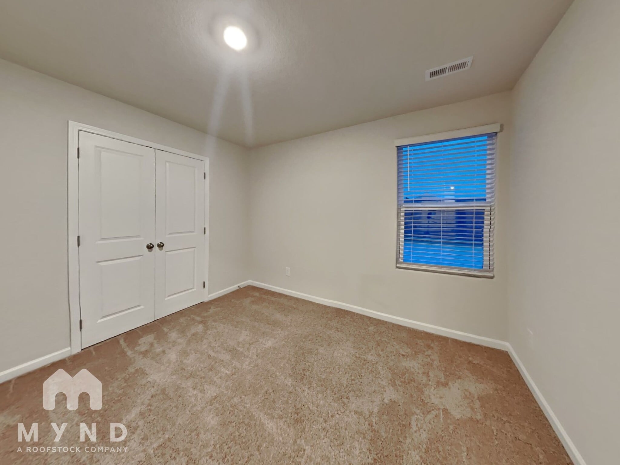 Building Photo - 325 Ivy Bank Dr