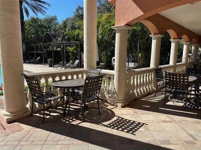 Building Photo - 4130 Central Sarasota Pkwy