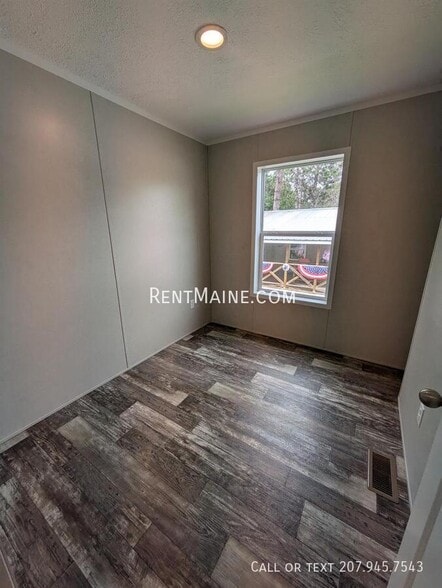 Building Photo - 438 Finson Rd